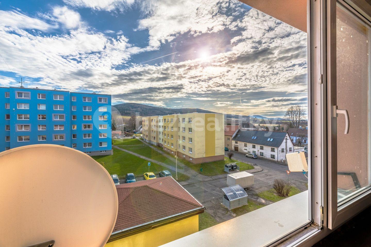 2 bedroom flat for sale, 57 m², Nádražní, Nové Město pod Smrkem, Liberecký Region