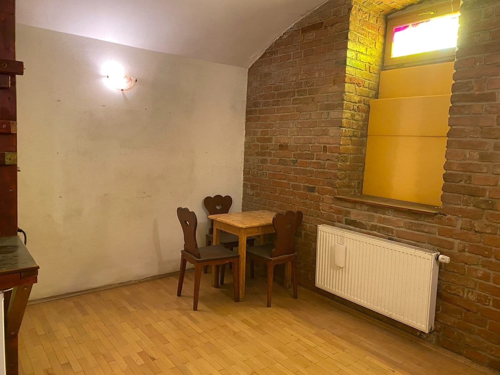 Studio flat to rent, 39 m², Korunní, Prague, Prague Studio flat to rent, 39 m², Korunní, Prague, Prague