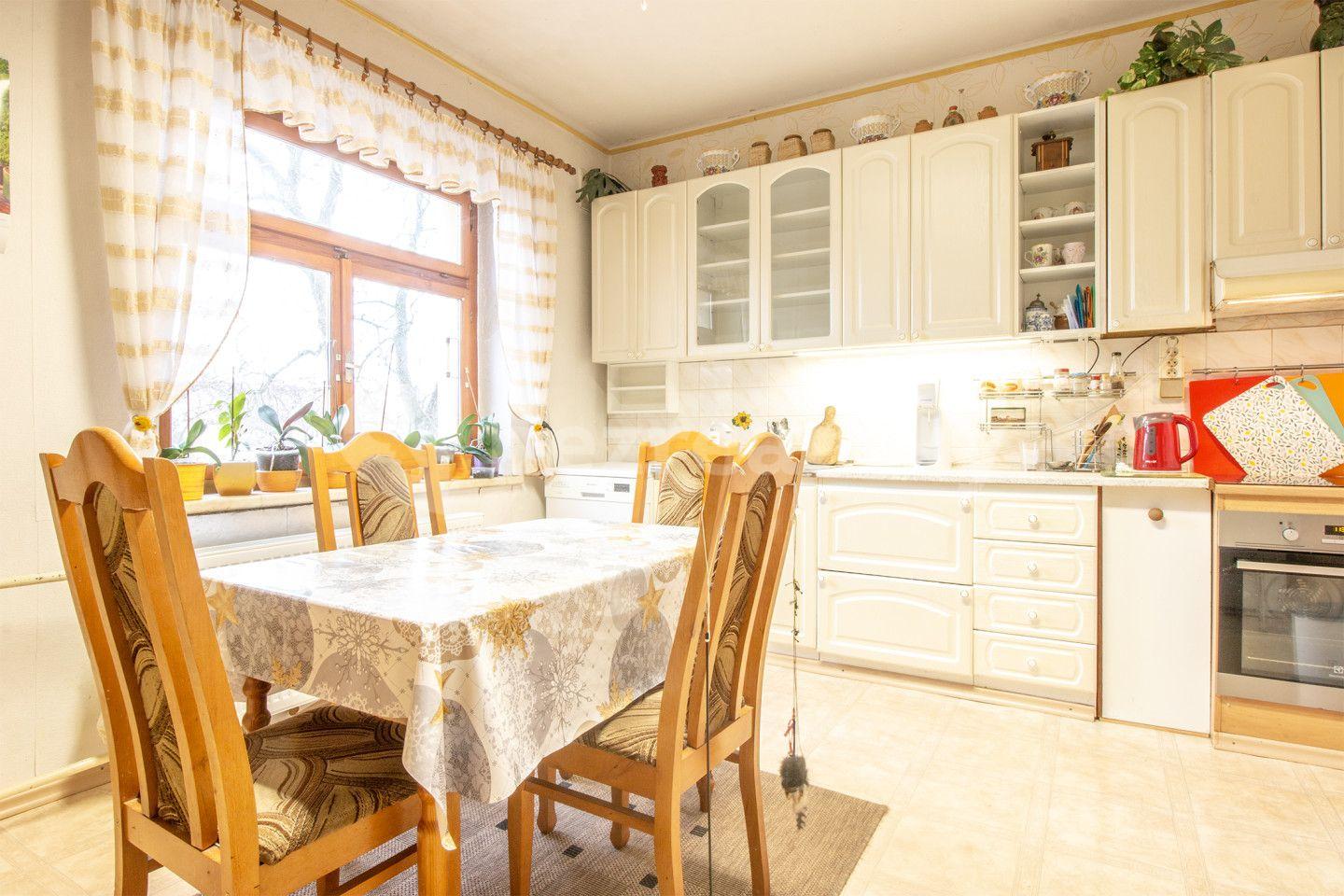 house for sale, 220 m², Komenského, Mimoň, Liberecký Region