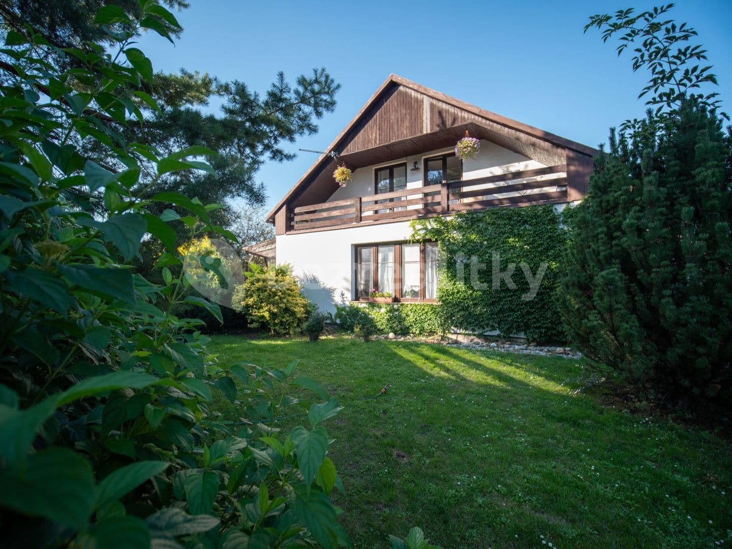 house for sale, 474 m², Semice, Středočeský Region