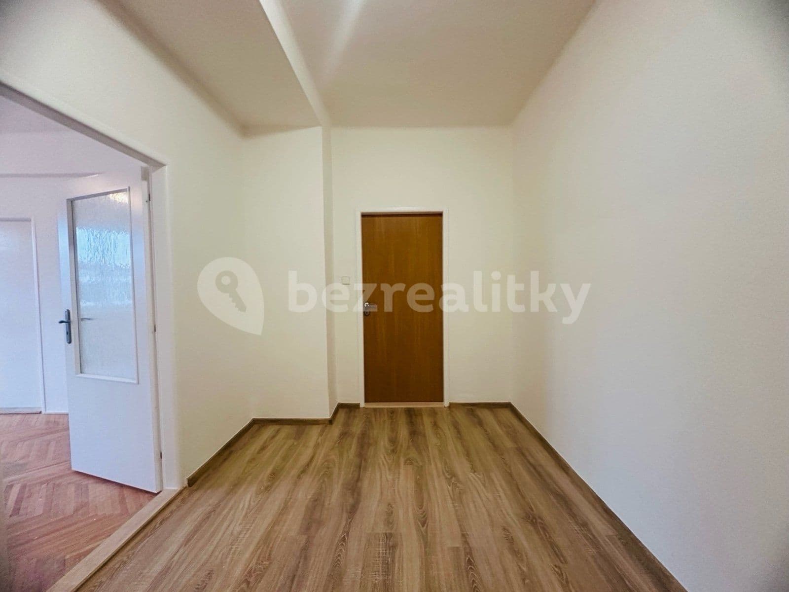 3 bedroom flat to rent, 73 m², E. F. Buriana, Ostrava, Moravskoslezský Region