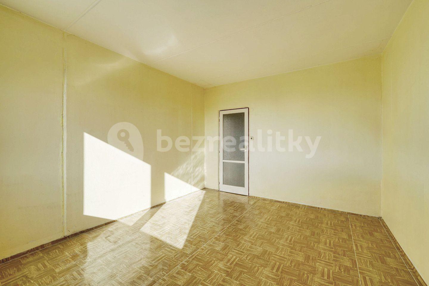 4 bedroom flat for sale, 82 m², Partyzánská, Plzeň, Plzeňský Region