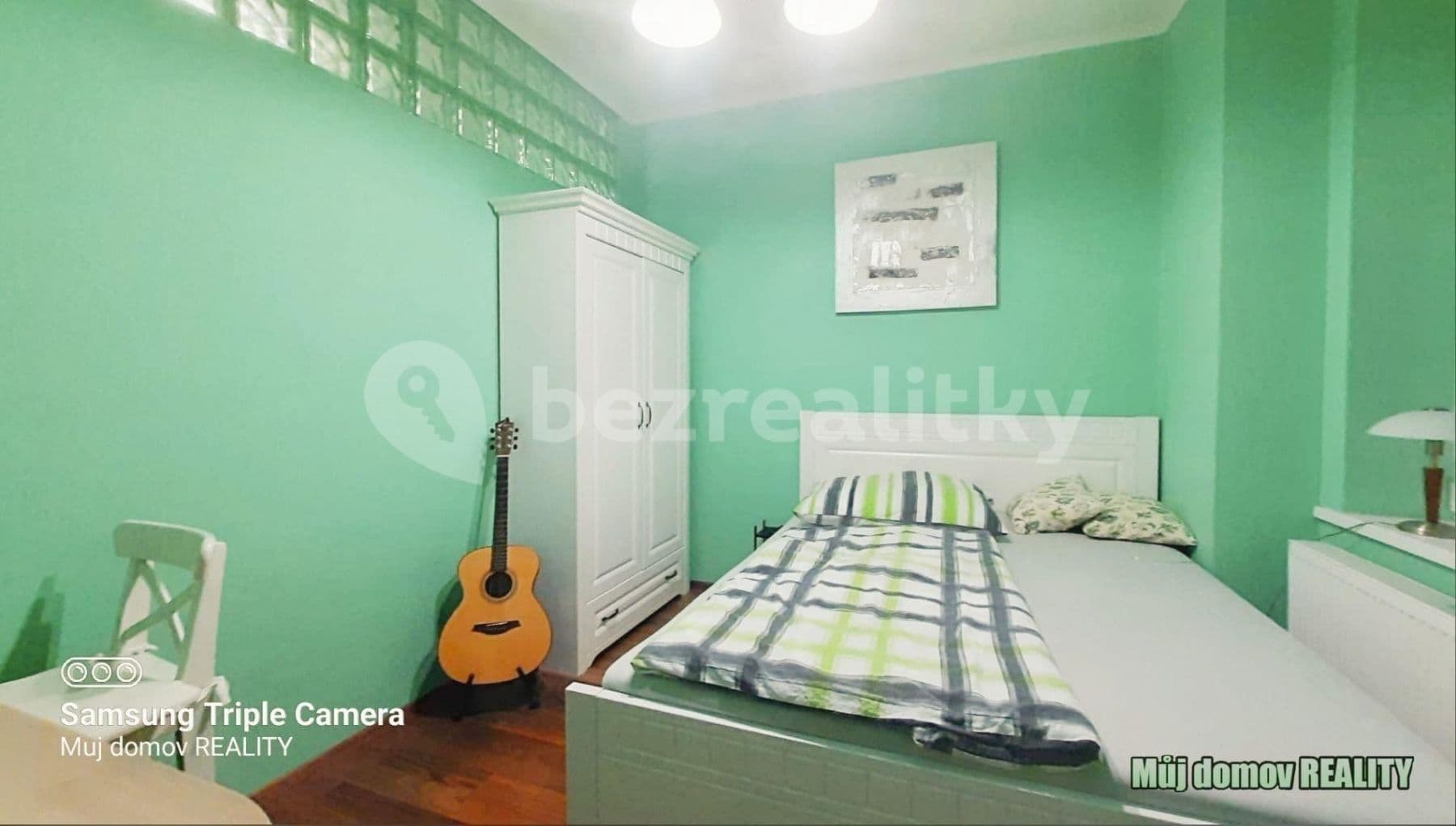 2 bedroom with open-plan kitchen flat to rent, 55 m², Bulharská, Prague, Prague 2 bedroom with open-plan kitchen flat to rent, 55 m², Bulharská, Prague, Prague