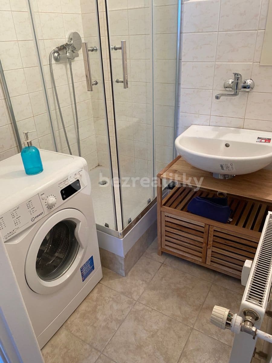 2 bedroom flat to rent, 54 m², Čajkovského, Prague, Prague 2 bedroom flat to rent, 54 m², Čajkovského, Prague, Prague