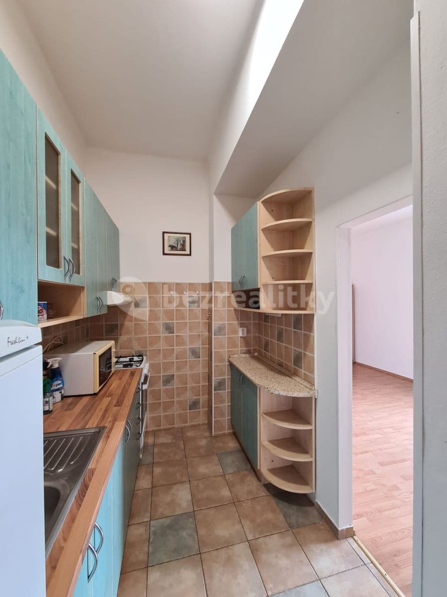 Studio flat to rent, 37 m², Ruská, Prague, Prague Studio flat to rent, 37 m², Ruská, Prague, Prague