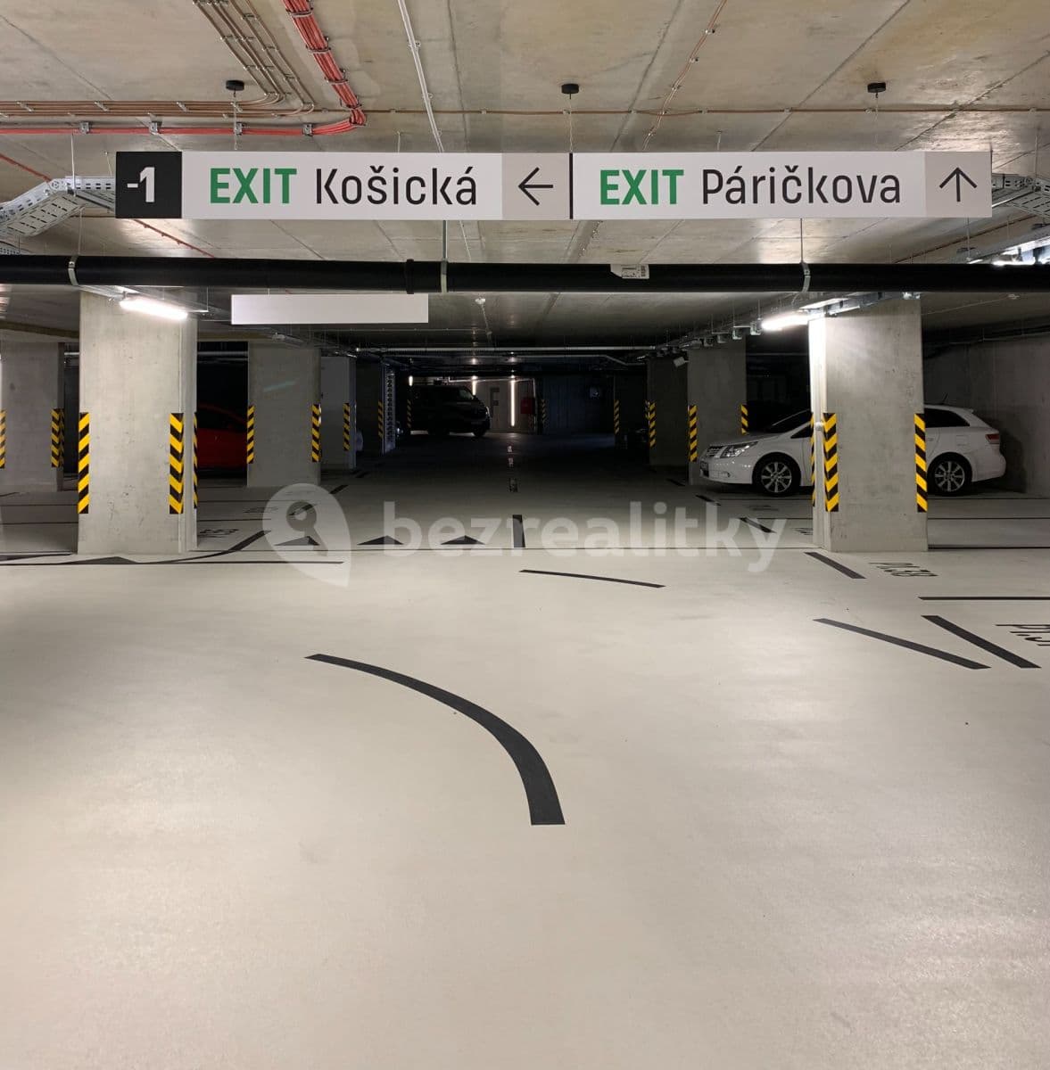 garage to rent, 14 m², Páričkova, Ružinov, Bratislavský Region garage to rent, 14 m², Páričkova, Ružinov, Bratislavský Region