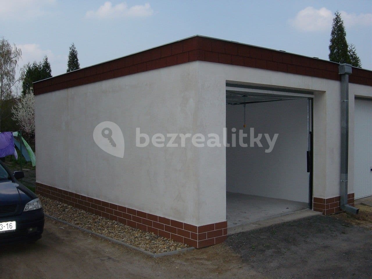 garage for sale, 22 m², Masarykova, Roztoky, Středočeský Region