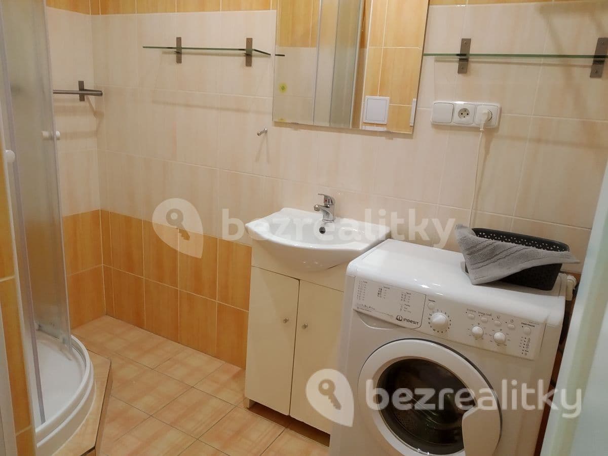 1 bedroom flat to rent, 38 m², Kosmonautů, Kladno, Středočeský Region 1 bedroom flat to rent, 38 m², Kosmonautů, Kladno, Středočeský Region