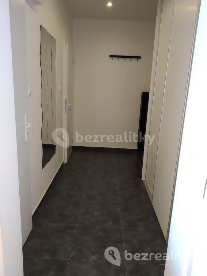 1 bedroom flat to rent, 38 m², Kosmonautů, Kladno, Středočeský Region 1 bedroom flat to rent, 38 m², Kosmonautů, Kladno, Středočeský Region