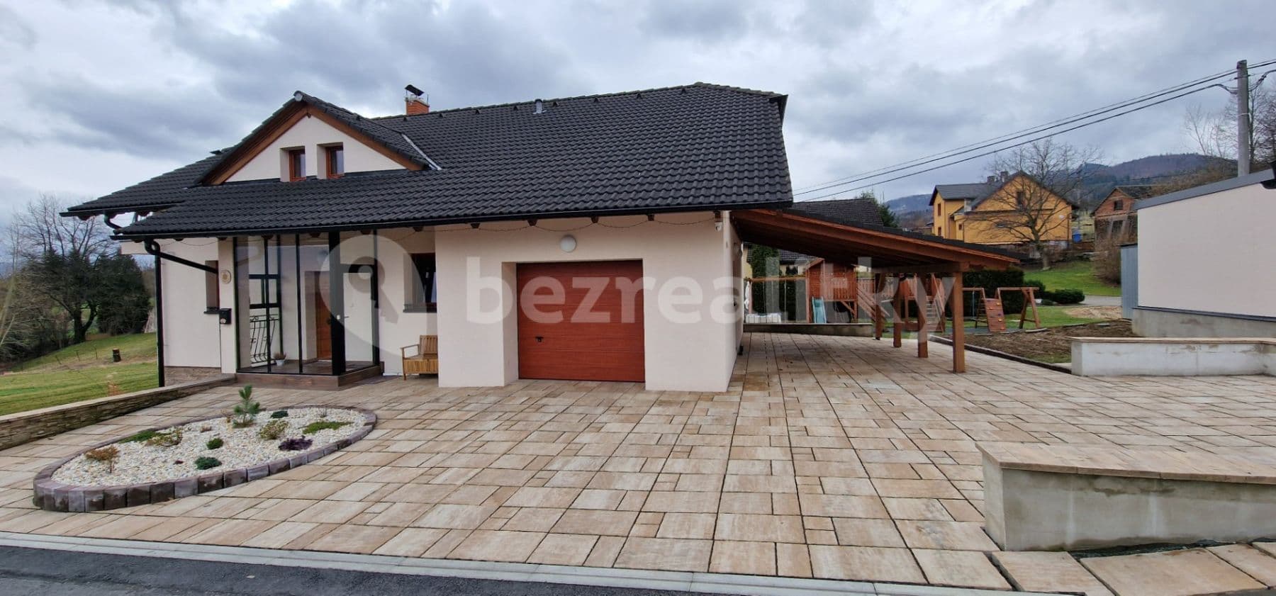 house for sale, 254 m², Milíkov, Moravskoslezský Region