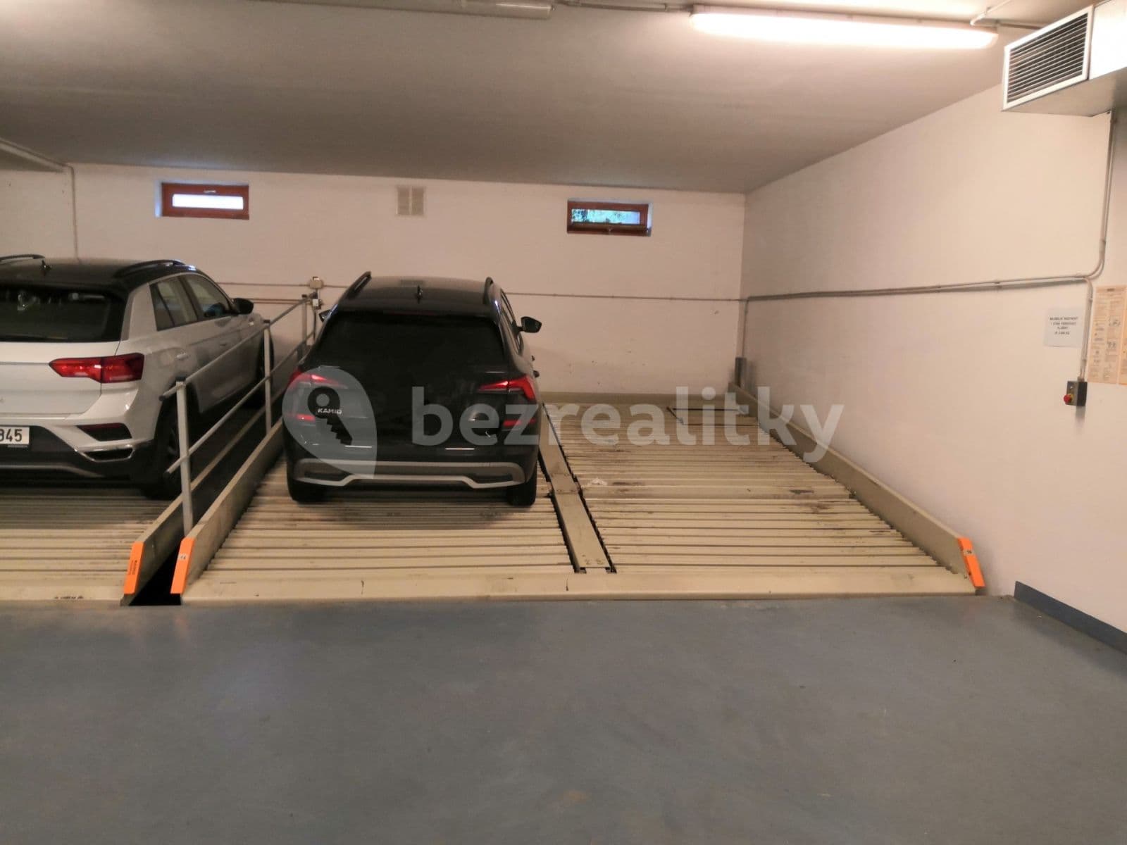 garage to rent, 11 m², Kohoutových, Prague, Prague garage to rent, 11 m², Kohoutových, Prague, Prague