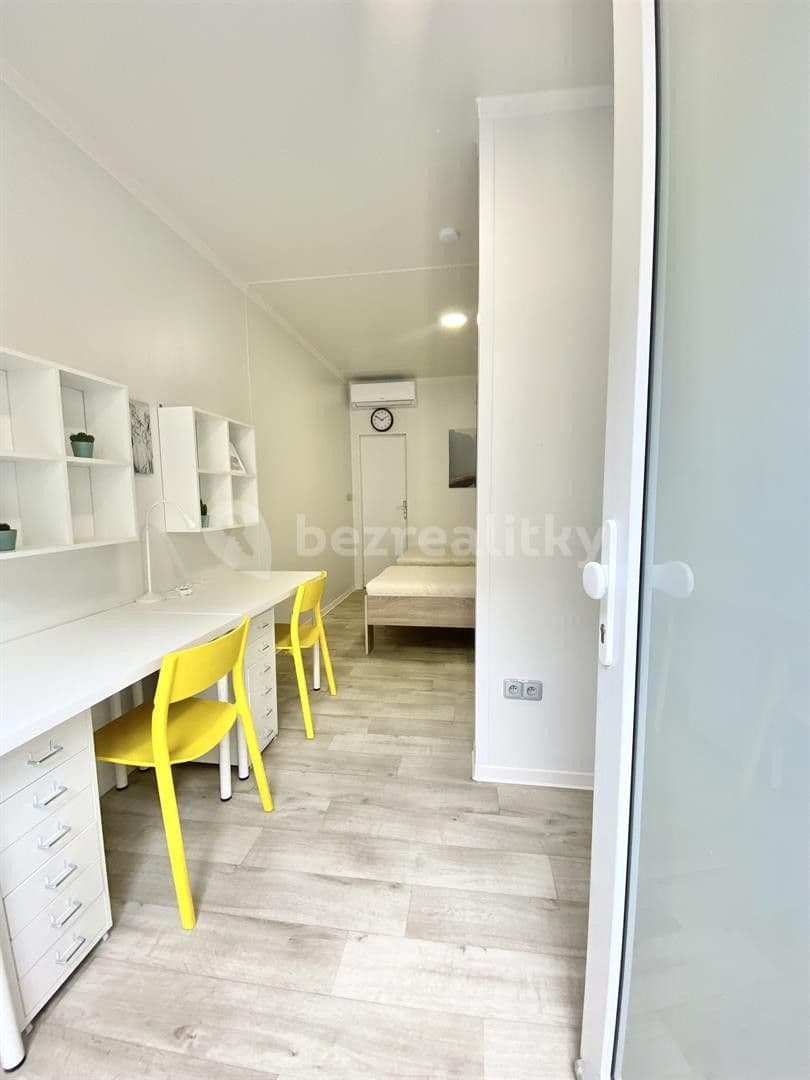 Studio flat to rent, 17 m², Hybešova, Brno, Jihomoravský Region Studio flat to rent, 17 m², Hybešova, Brno, Jihomoravský Region
