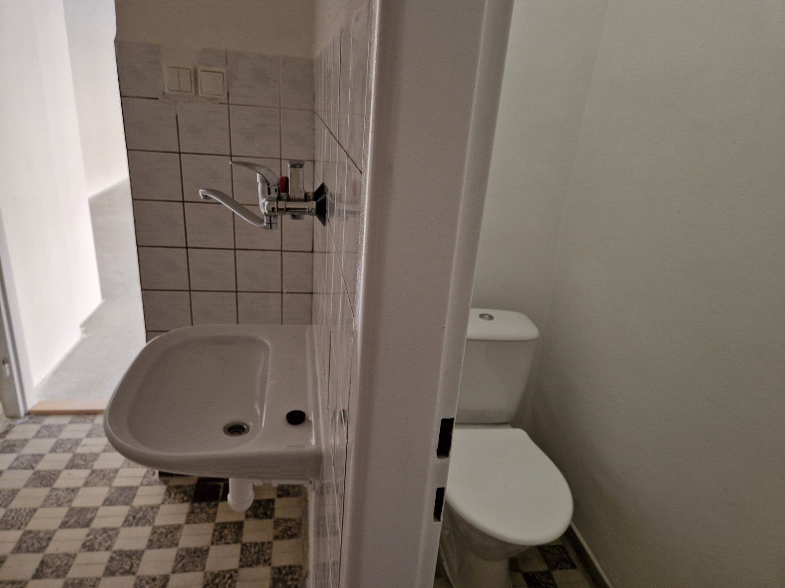 non-residential property to rent, 58 m², Slovenského národního povstání, Havířov, Moravskoslezský Region non-residential property to rent, 58 m², Slovenského národního povstání, Havířov, Moravskoslezský Region