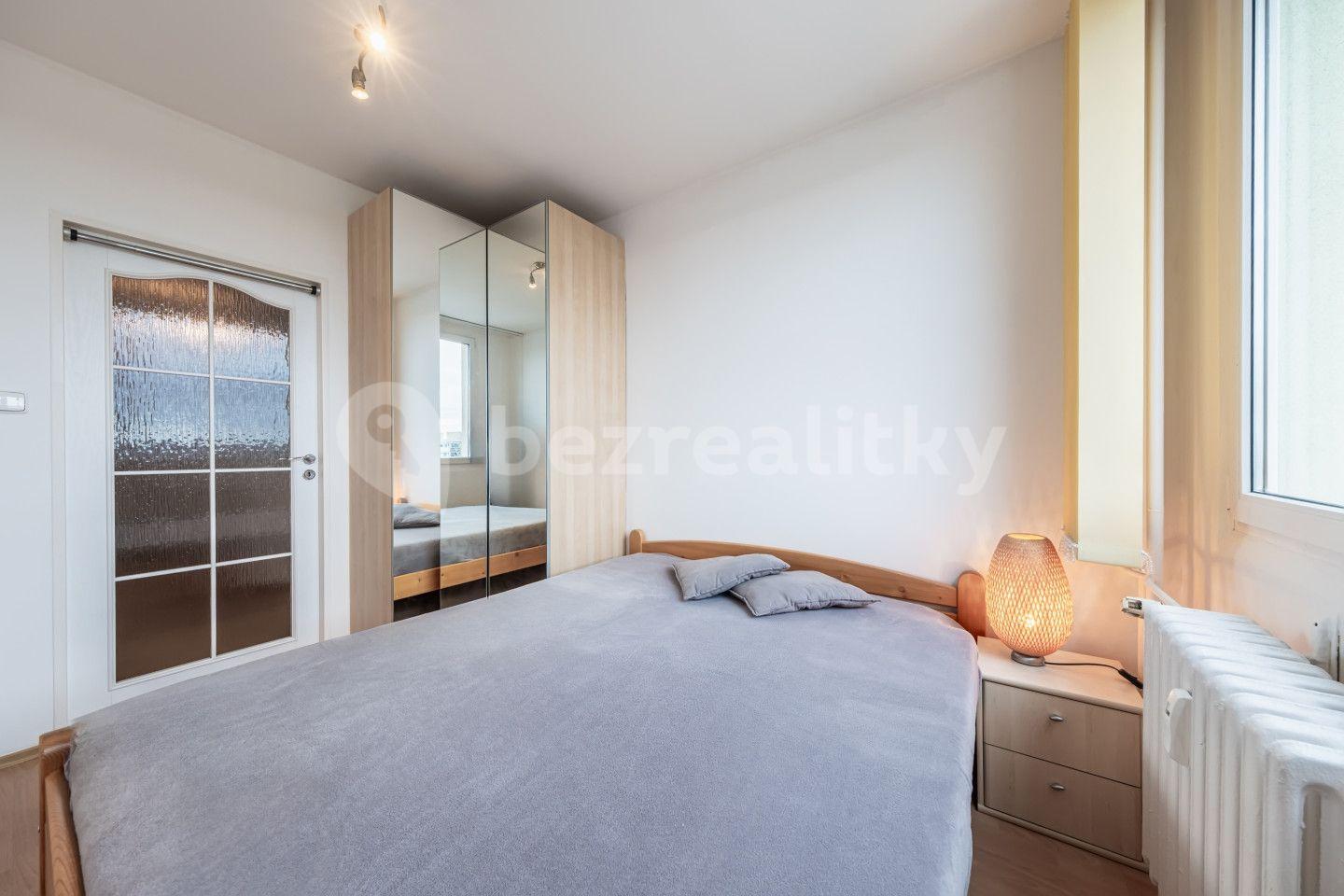 1 bedroom with open-plan kitchen flat for sale, 43 m², Doubravická, Prague, Prague