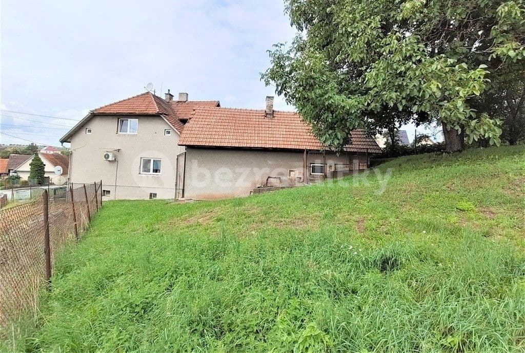 house for sale, 161 m², Kladeruby, Zlínský Region