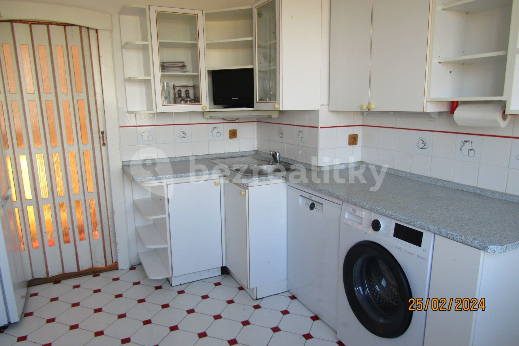 2 bedroom flat to rent, 80 m², Řepská, Prague, Prague 2 bedroom flat to rent, 80 m², Řepská, Prague, Prague