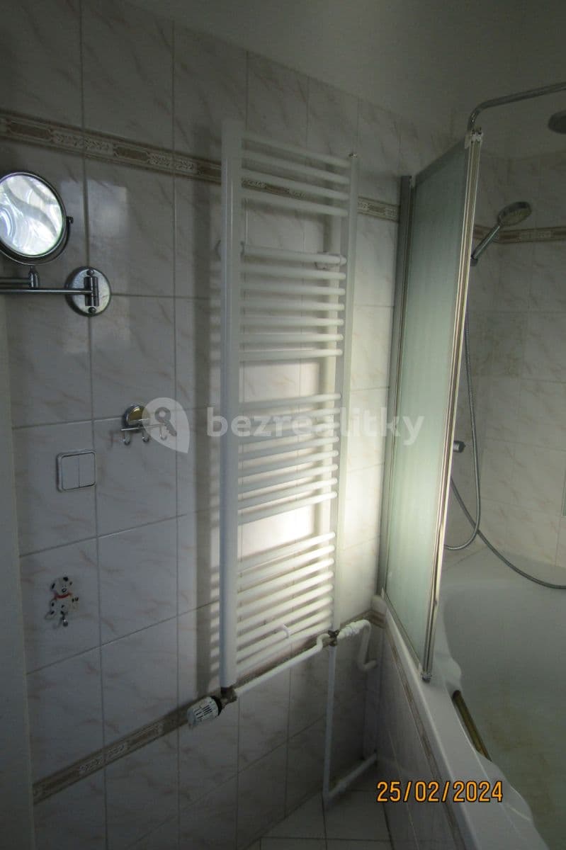 2 bedroom flat to rent, 80 m², Řepská, Prague, Prague 2 bedroom flat to rent, 80 m², Řepská, Prague, Prague