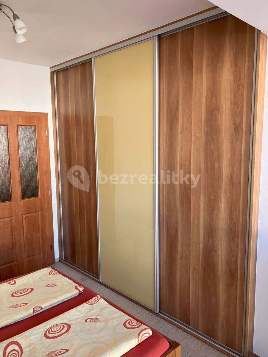 2 bedroom with open-plan kitchen flat for sale, 73 m², Nad Paloučkem, Beroun, Středočeský Region