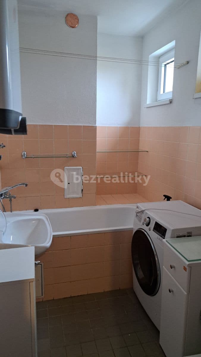 1 bedroom flat to rent, 41 m², Na Rejdišti, Znojmo, Jihomoravský Region 1 bedroom flat to rent, 41 m², Na Rejdišti, Znojmo, Jihomoravský Region