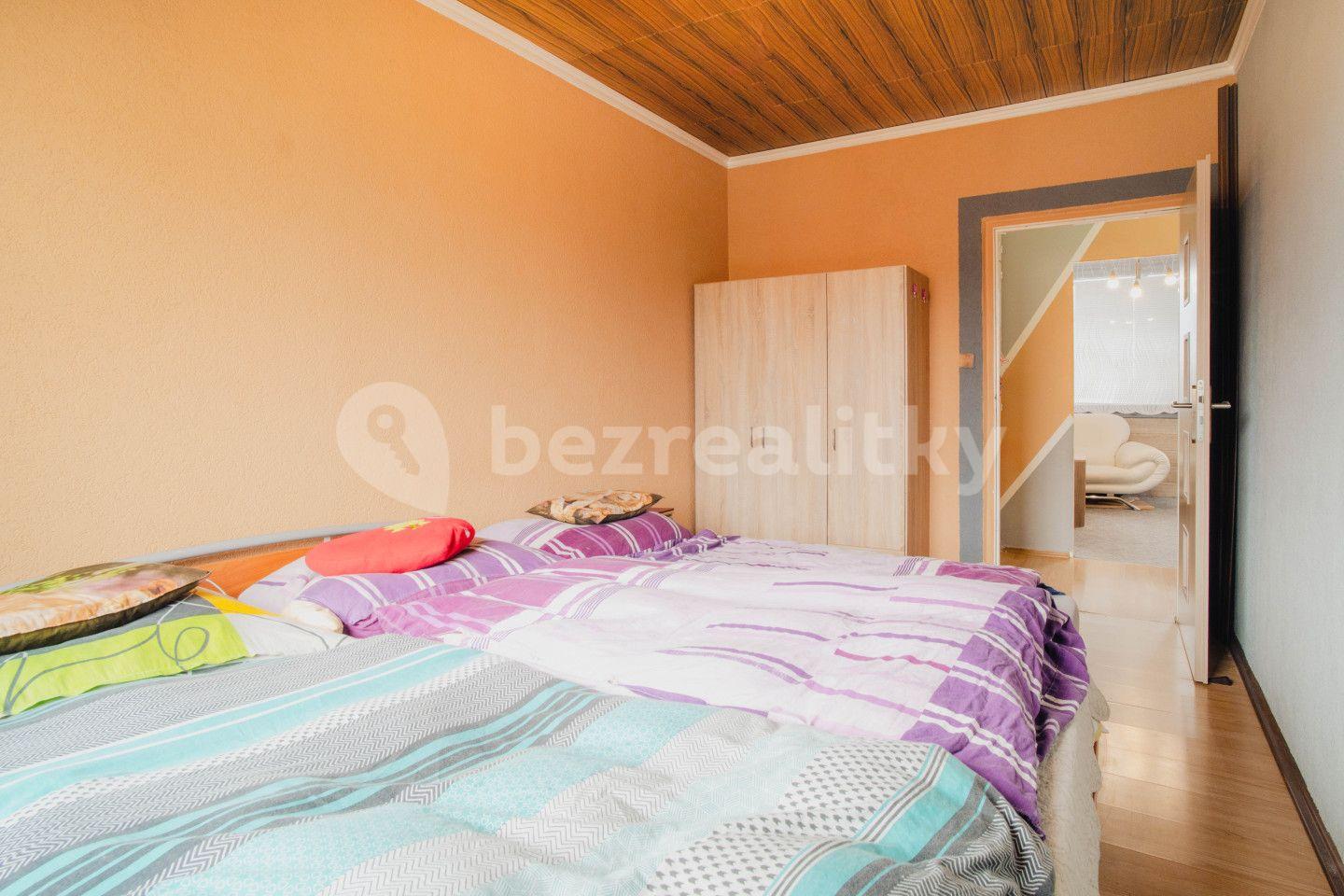 3 bedroom flat for sale, 70 m², Fučíkova, Planá, Plzeňský Region