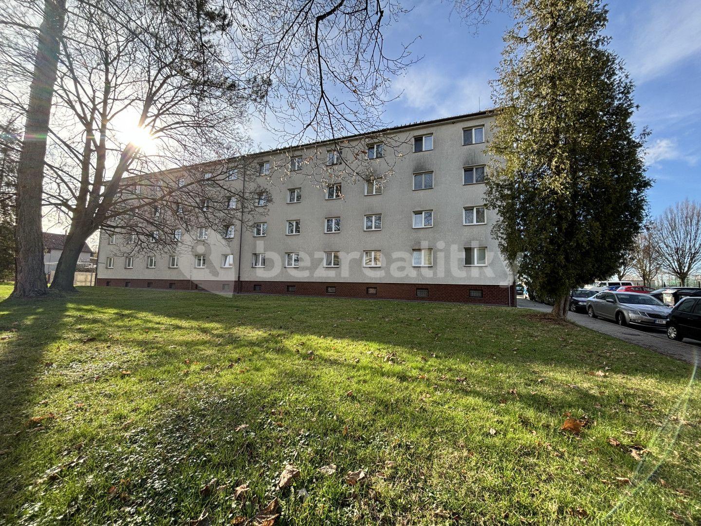 2 bedroom flat for sale, 48 m², Obránců míru, Chvaletice, Pardubický Region