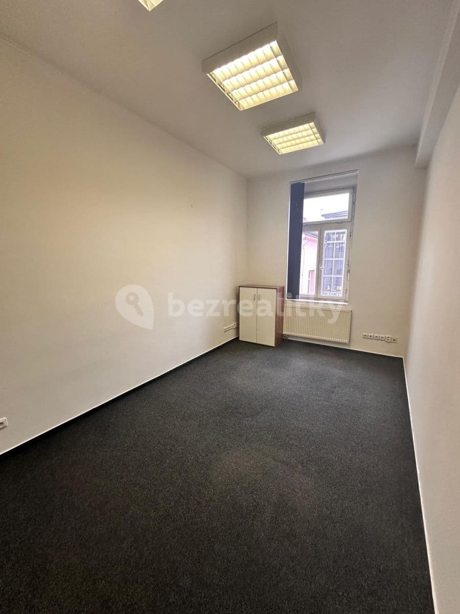 office to rent, 14 m², Jeseniova, Prague, Prague