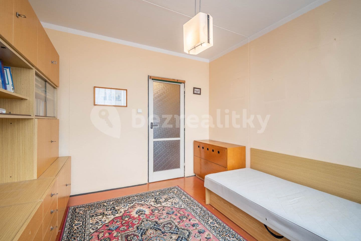3 bedroom flat for sale, 68 m², Novodvorská, Prague, Prague