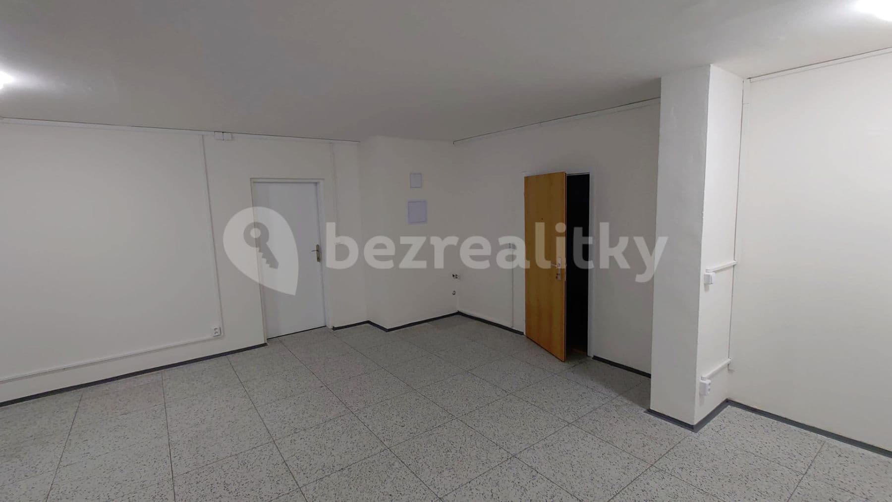 non-residential property for sale, 83 m², Bohumínská, Prague, Prague