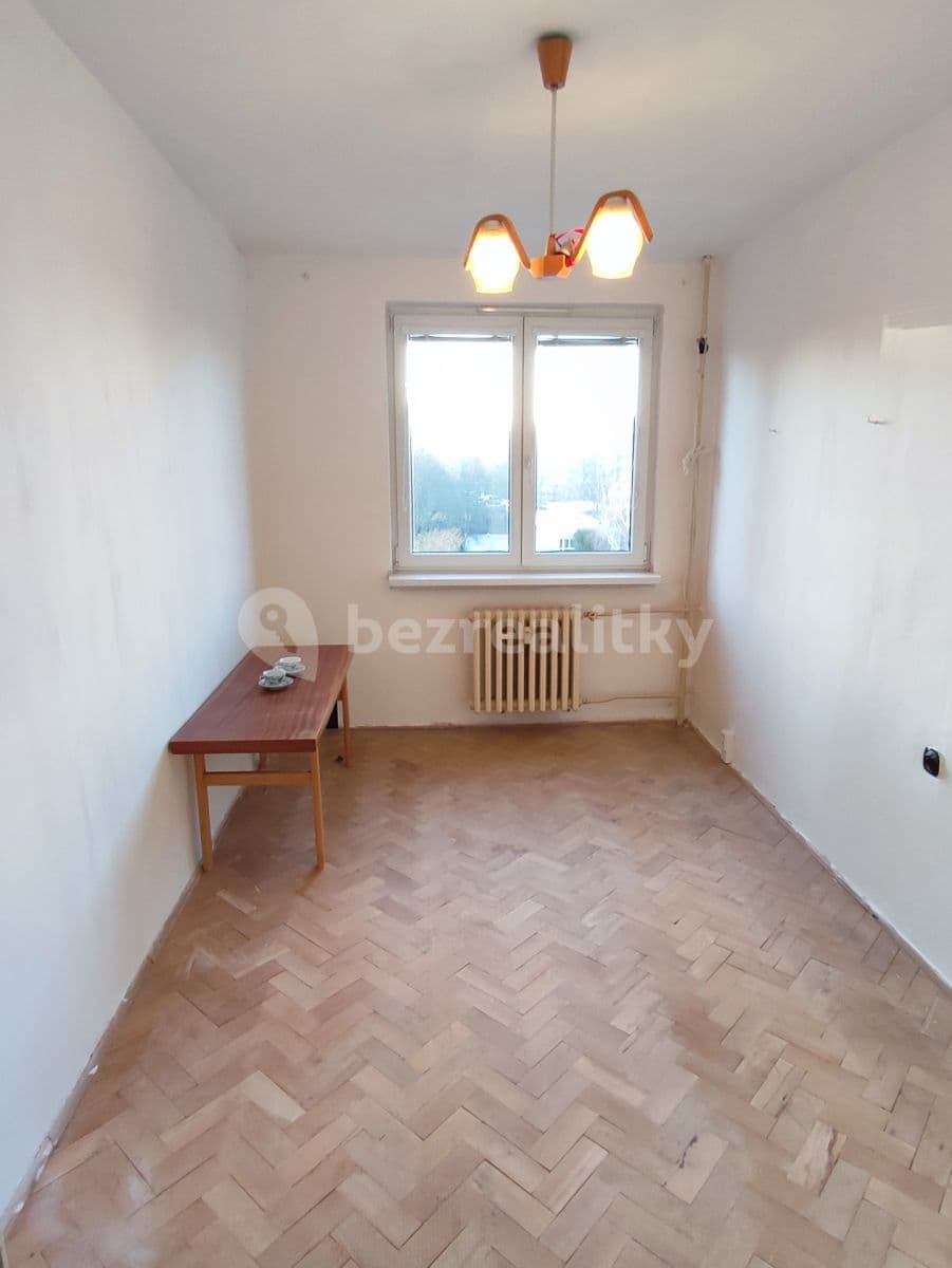 2 bedroom with open-plan kitchen flat for sale, 56 m², Bělčická, Prague, Prague