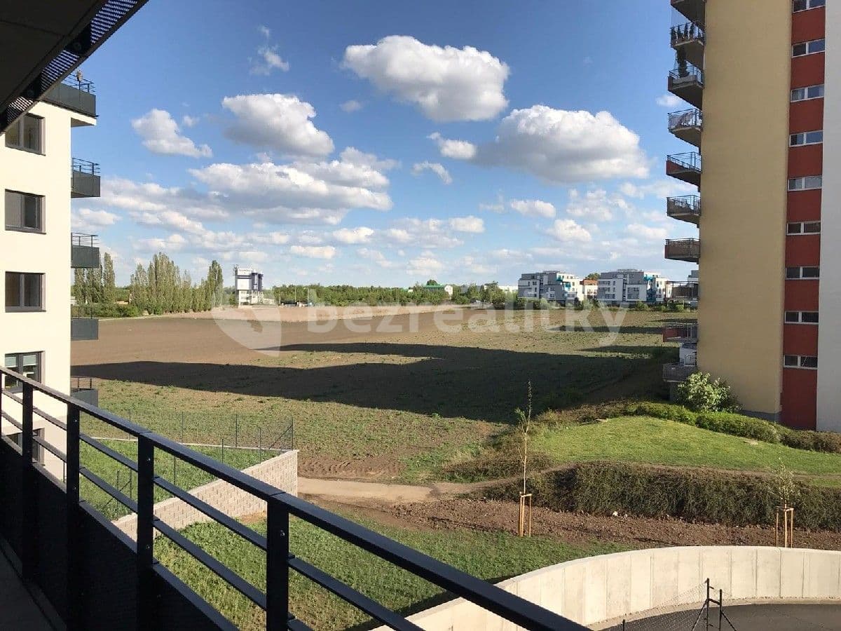 1 bedroom with open-plan kitchen flat to rent, 66 m², Miroslava Hajna, Prague, Prague 1 bedroom with open-plan kitchen flat to rent, 66 m², Miroslava Hajna, Prague, Prague