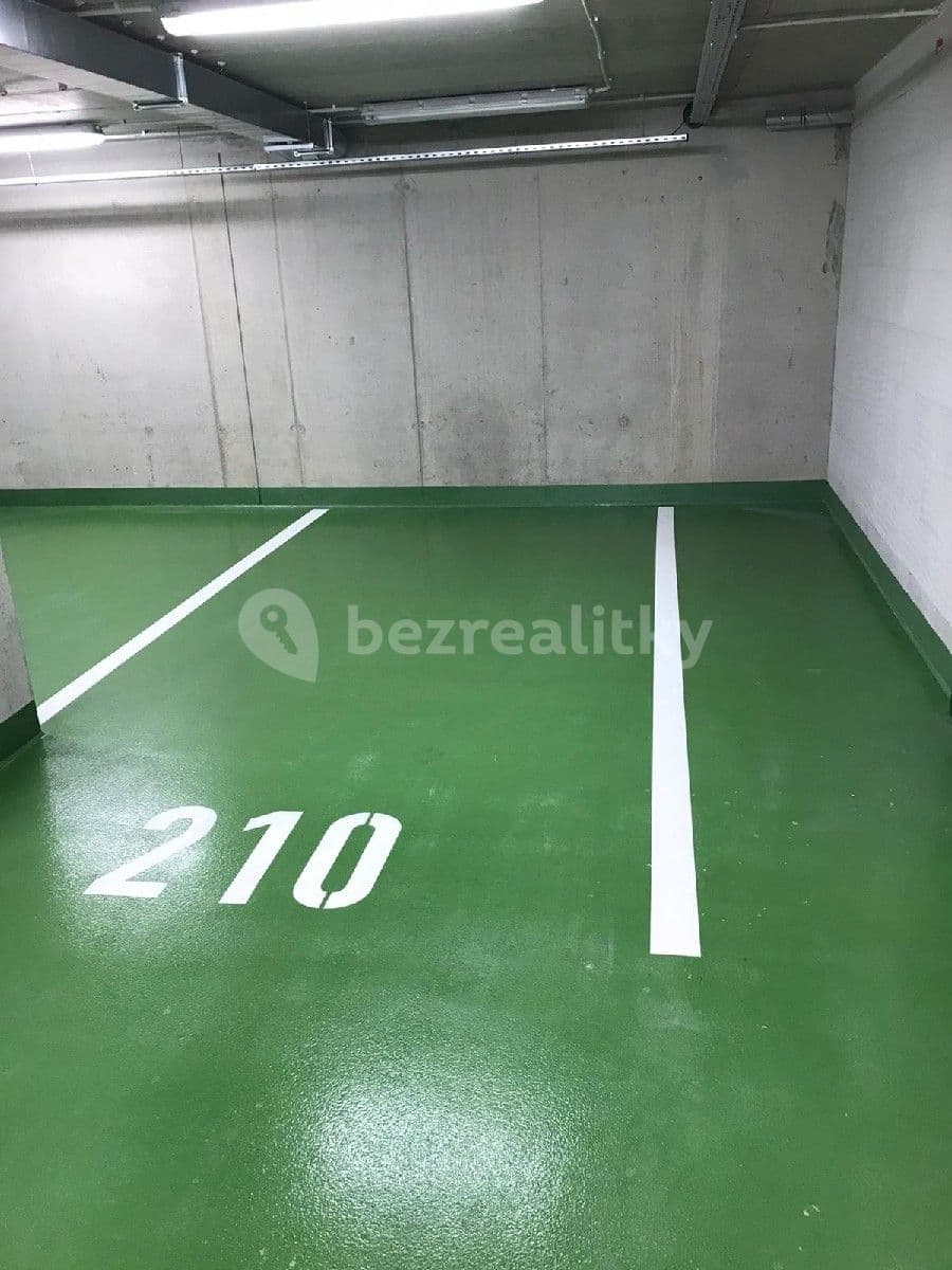 1 bedroom with open-plan kitchen flat to rent, 66 m², Miroslava Hajna, Prague, Prague 1 bedroom with open-plan kitchen flat to rent, 66 m², Miroslava Hajna, Prague, Prague