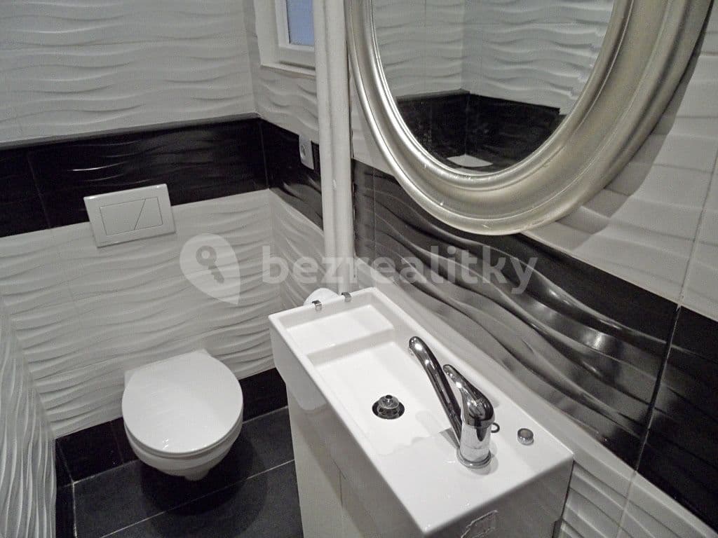 4 bedroom flat to rent, 161 m², Soukenická, Prague, Prague 4 bedroom flat to rent, 161 m², Soukenická, Prague, Prague