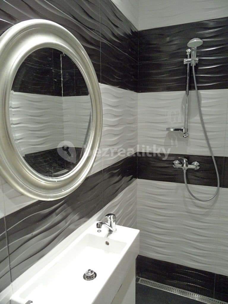 4 bedroom flat to rent, 161 m², Soukenická, Prague, Prague 4 bedroom flat to rent, 161 m², Soukenická, Prague, Prague