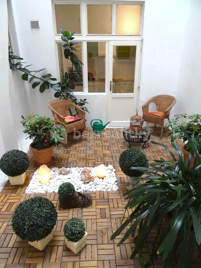 4 bedroom flat to rent, 161 m², Soukenická, Prague, Prague 4 bedroom flat to rent, 161 m², Soukenická, Prague, Prague