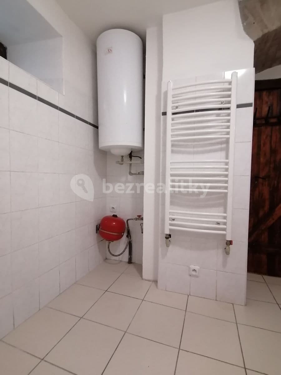2 bedroom with open-plan kitchen flat for sale, 61 m², Štětí, Ústecký Region