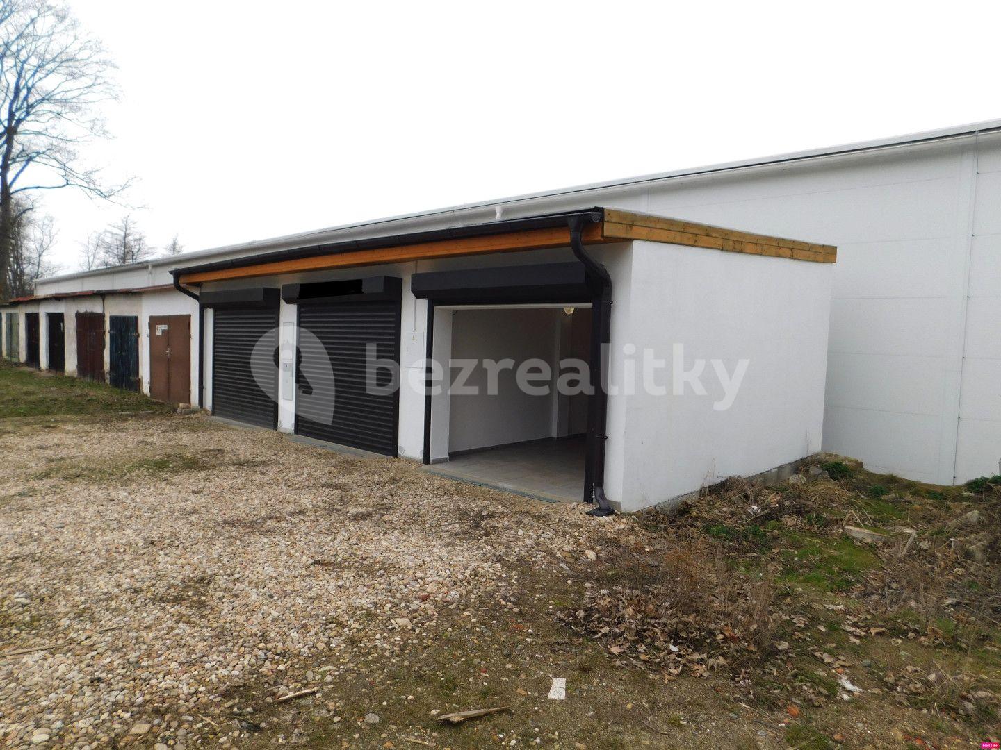 garage for sale, 21 m², Janáčkovo stromořadí, Třebíč, Vysočina Region