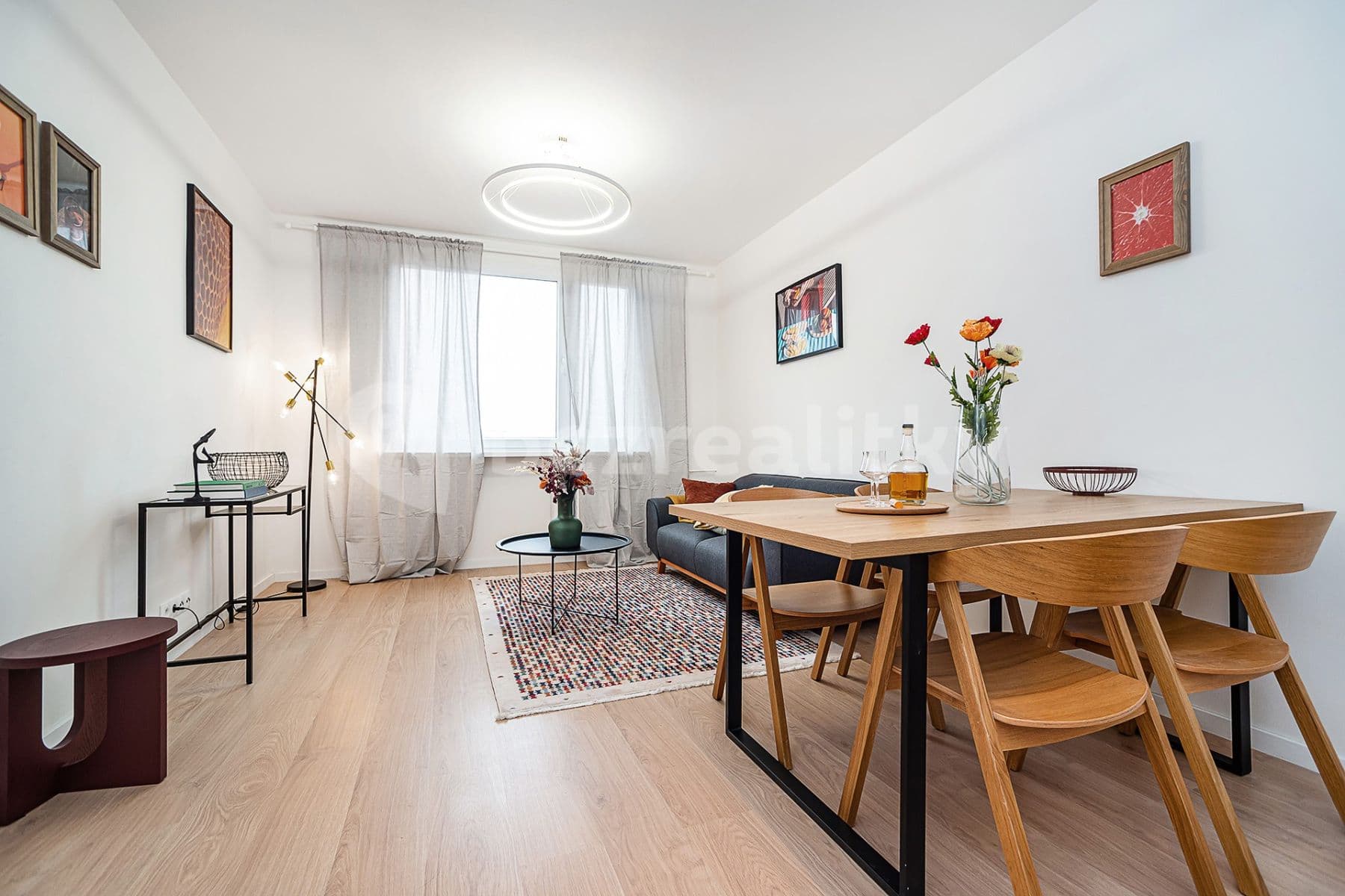 3 bedroom with open-plan kitchen flat for sale, 83 m², Hodkovická, Prague, Prague