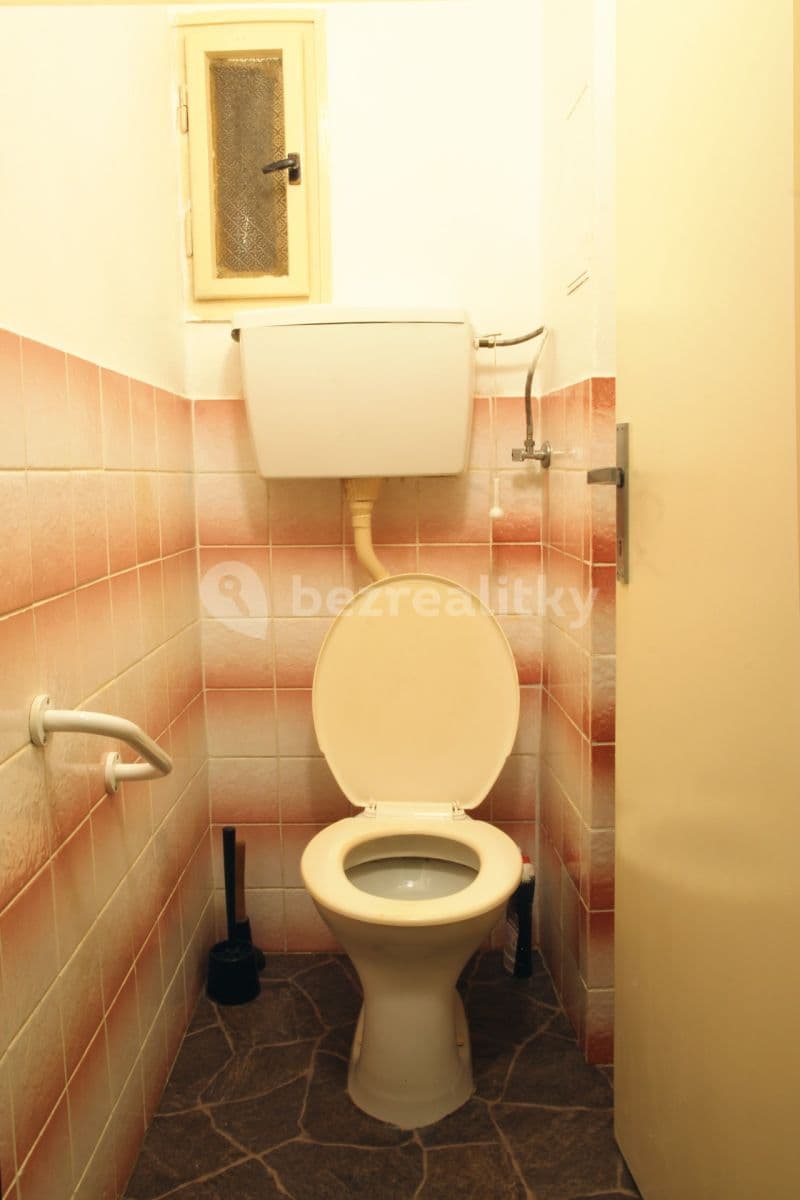 1 bedroom flat to rent, 39 m², Na Hřebenech Ⅱ, Prague, Prague 1 bedroom flat to rent, 39 m², Na Hřebenech Ⅱ, Prague, Prague