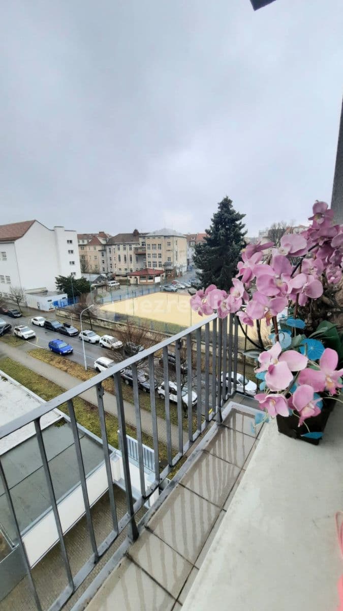 1 bedroom flat to rent, 40 m², Bulharská, Brno, Jihomoravský Region 1 bedroom flat to rent, 40 m², Bulharská, Brno, Jihomoravský Region