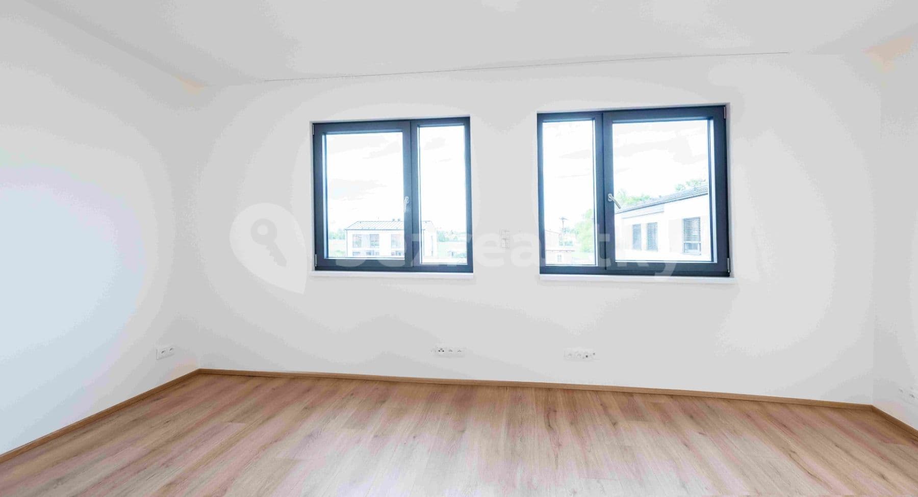 house to rent, 89 m², Úhonice, Středočeský Region