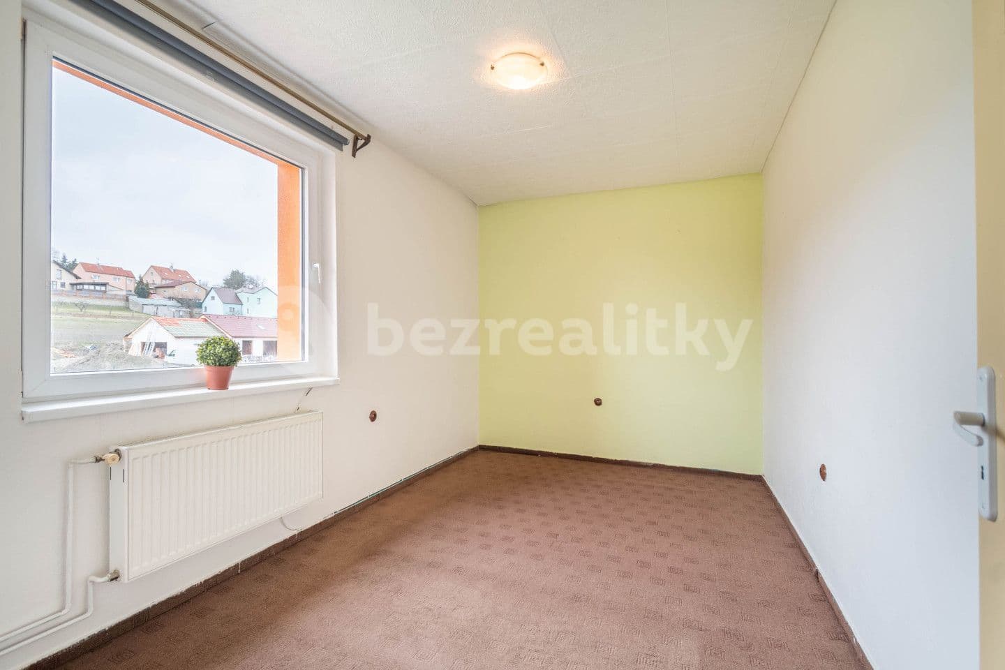 3 bedroom flat for sale, 77 m², K farmě, Kačice, Středočeský Region