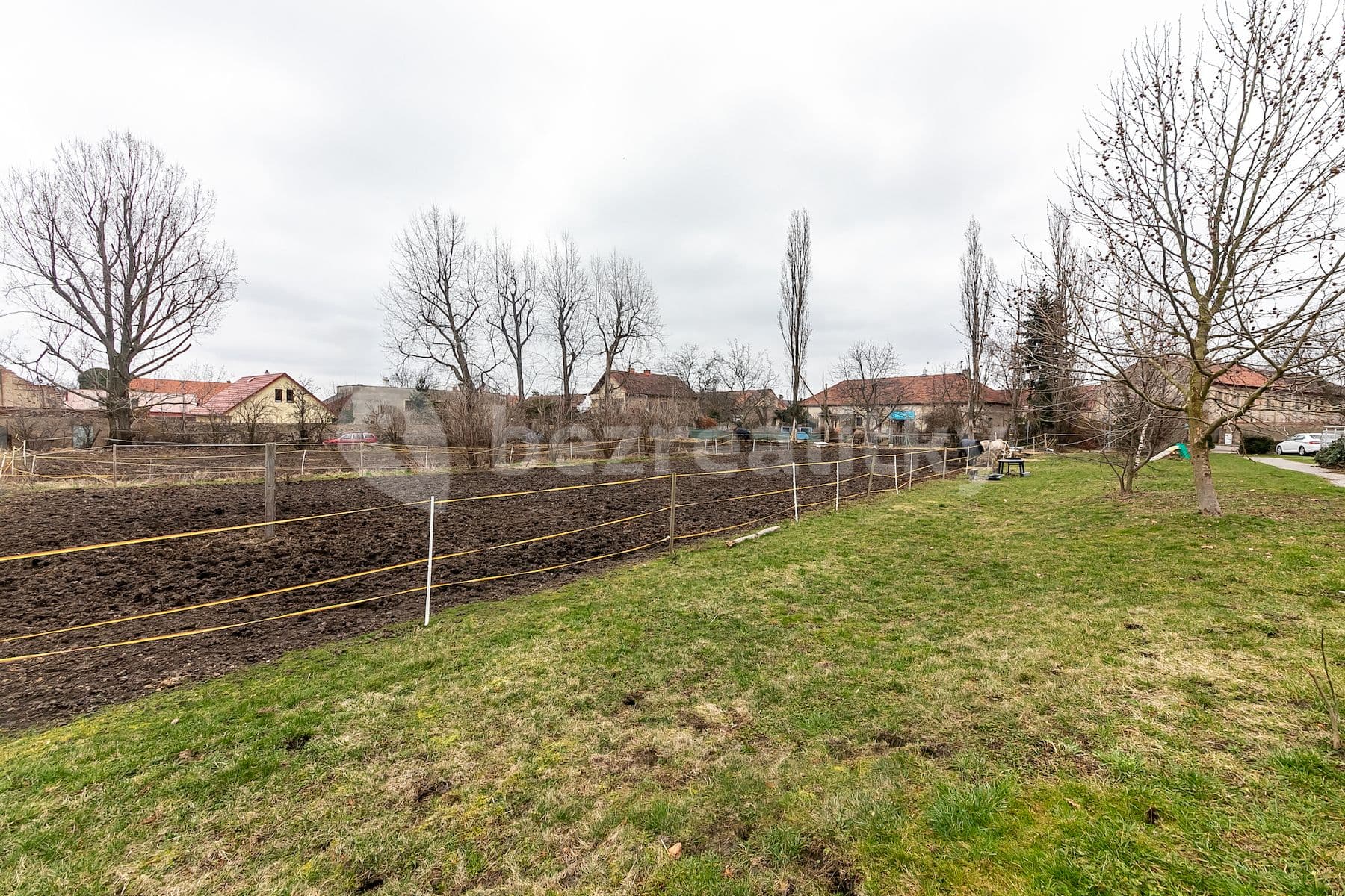 plot for sale, 2,412 m², Holubice, Holubice, Středočeský Region