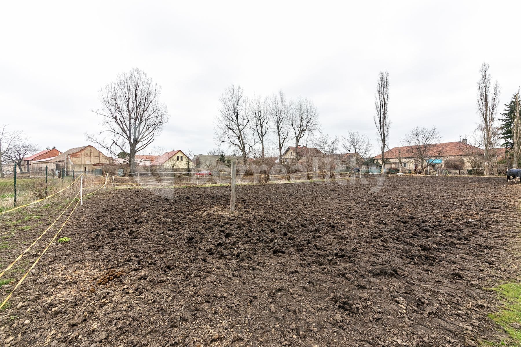 plot for sale, 2,412 m², Holubice, Holubice, Středočeský Region
