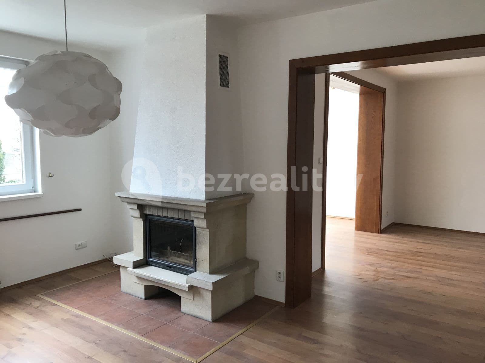 5 bedroom flat to rent, 155 m², K Jahodárně, Vestec, Středočeský Region