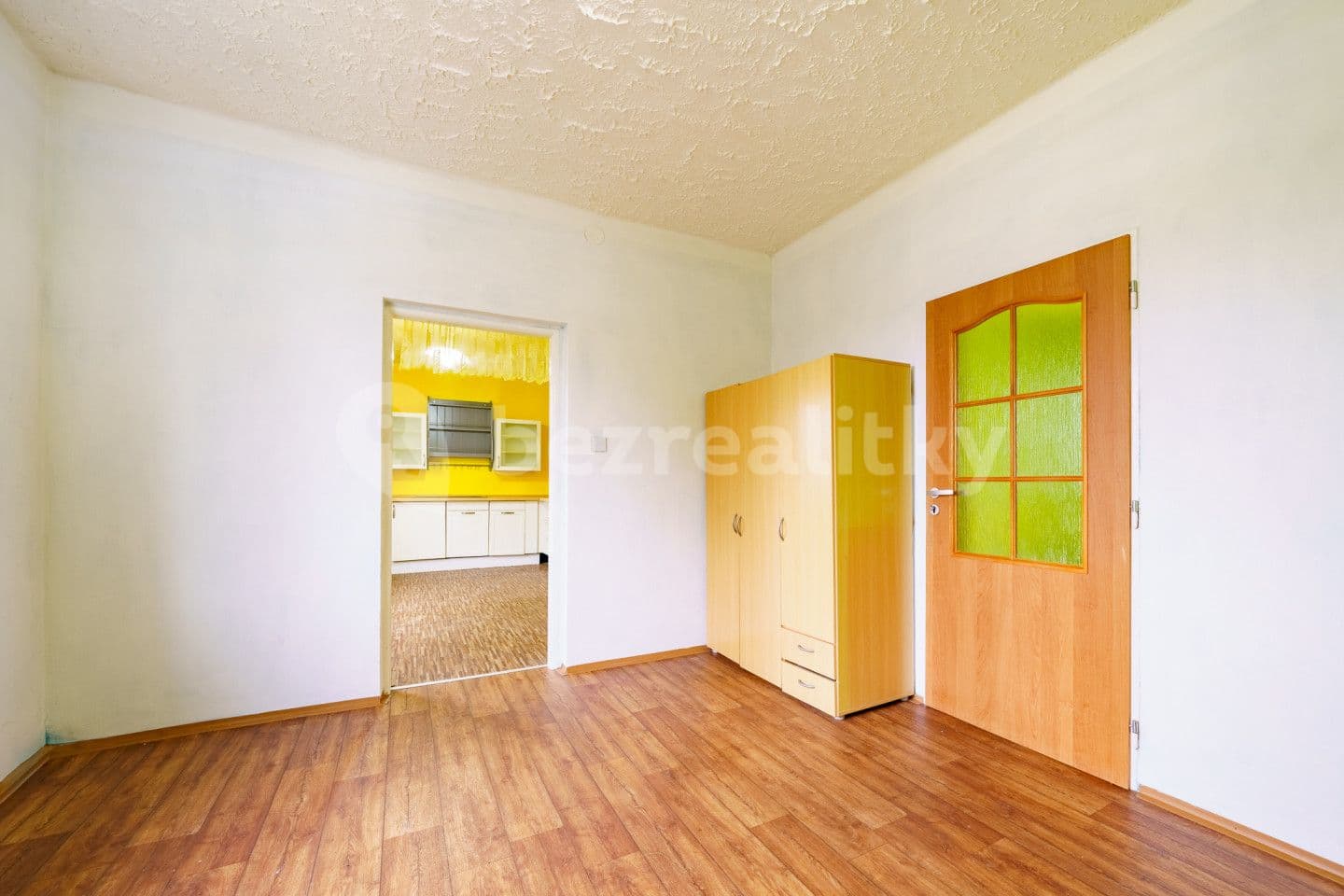 2 bedroom flat for sale, 55 m², Kostelní, Plesná, Karlovarský Region