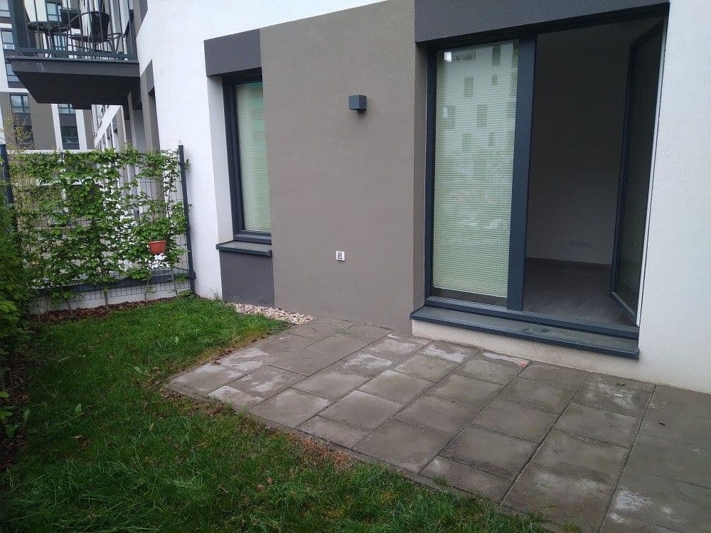 2 bedroom with open-plan kitchen flat to rent, 77 m², Olgy Havlové, Prague, Prague 2 bedroom with open-plan kitchen flat to rent, 77 m², Olgy Havlové, Prague, Prague