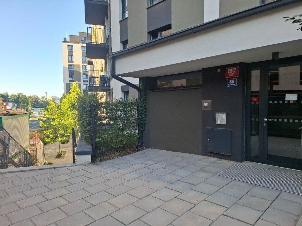 2 bedroom with open-plan kitchen flat to rent, 77 m², Olgy Havlové, Prague, Prague 2 bedroom with open-plan kitchen flat to rent, 77 m², Olgy Havlové, Prague, Prague