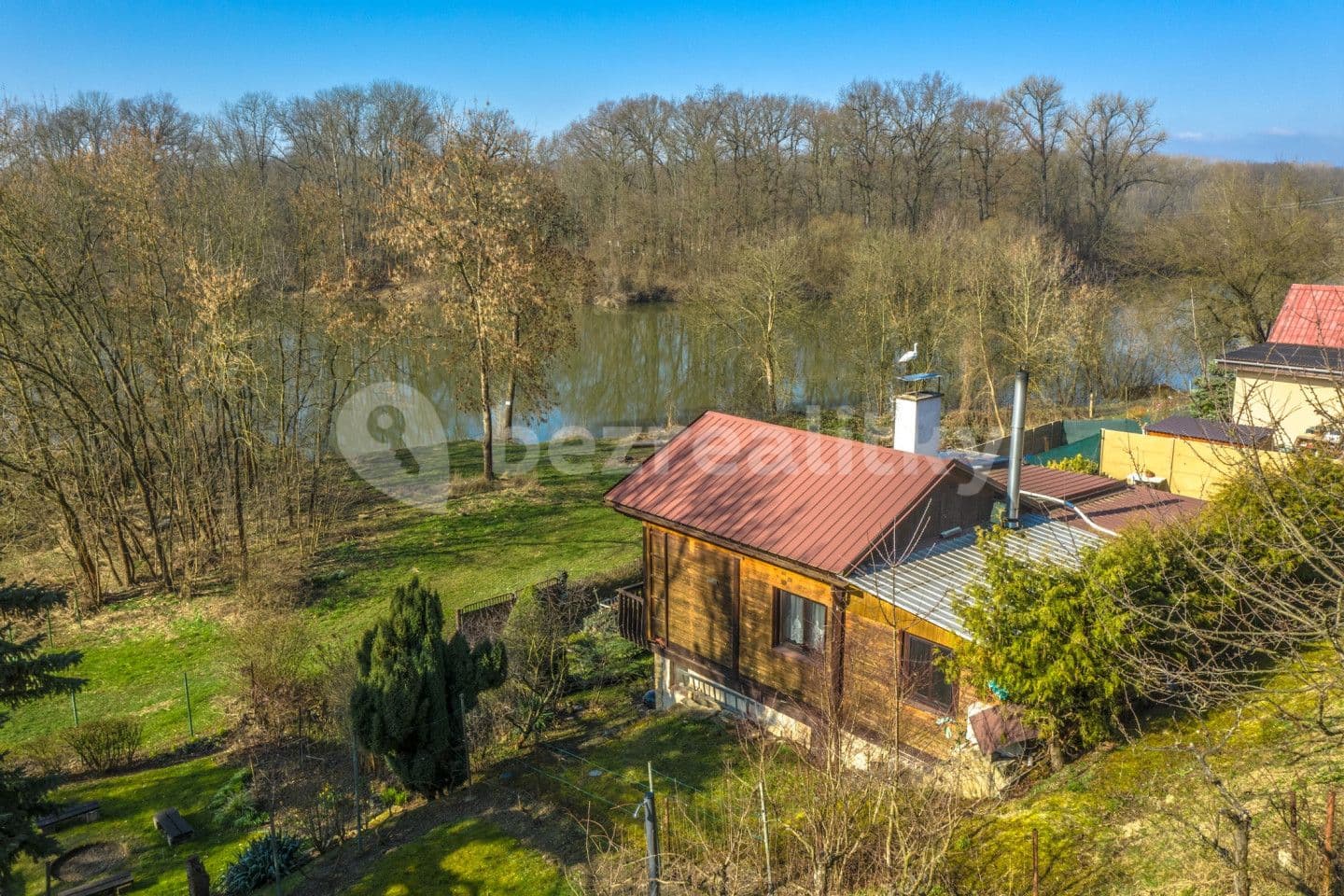 recreational property for sale, 79 m², Kly, Středočeský Region