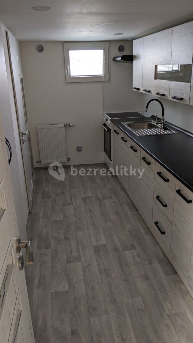 2 bedroom flat to rent, 45 m², Rooseveltova, Chomutov, Ústecký Region
