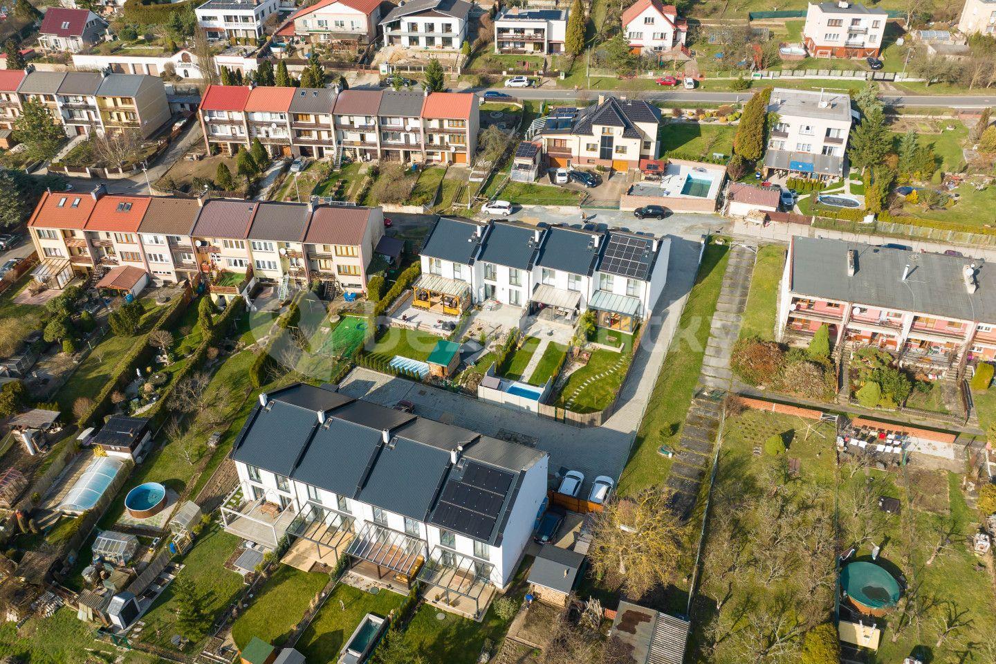 house for sale, 126 m², Budovatelská, Hýskov, Středočeský Region